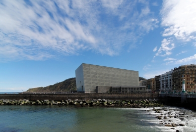 Kursaal - kulturní centrum a koncertní síň - foto: Petr Šmídek, 2013