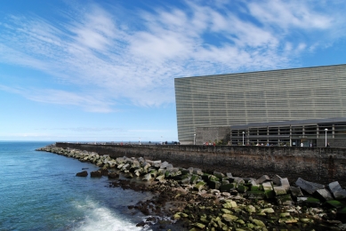 Kursaal - kulturní centrum a koncertní síň - foto: Petr Šmídek, 2013