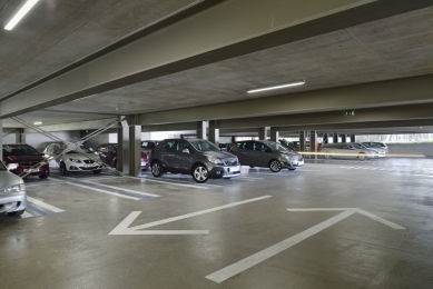 Velenje Car Park - foto: Miran Kambič