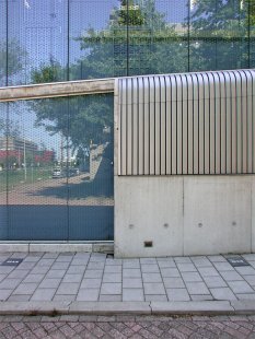 NMR facility - foto: Petr Šmídek, 2003