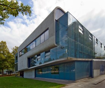 NMR facility - foto: Petr Šmídek, 2009