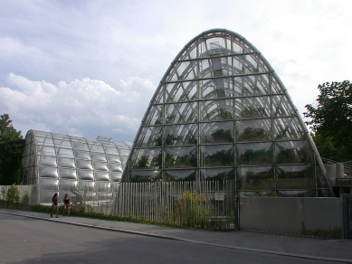 The greenhouse of the Faculty of Botany at the University of Graz - foto: Petr Šmídek, 2006