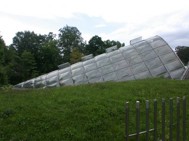 The greenhouse of the Faculty of Botany at the University of Graz - foto: Petr Šmídek, 2006