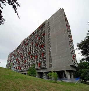 Unité d'Habitation Firmini - foto: Petr Šmídek, 2011