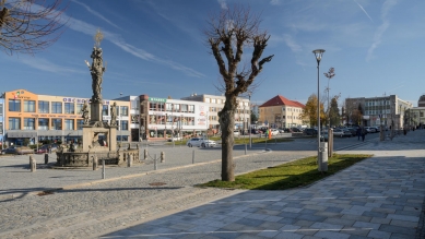 Reconstruction of the surfaces of Republic Square - foto: Bořivoj Čapák