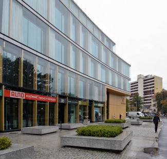 Thespian - office and residential building - foto: Petr Šmídek, 2013