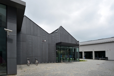 MOCAK - Museum of Contemporary Art in Krakow - foto: Petr Šmídek, 2013