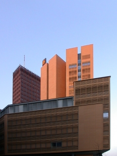 Potsdamer Platz - foto: Petr Šmídek, 2001