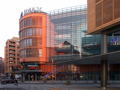 Potsdamer Platz - foto: Petr Šmídek, 2001