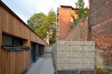 Cultural-Educational Center and Rosary Garden at the St. Hyacinth Church in Bytom - foto: Petr Šmídek, 2013