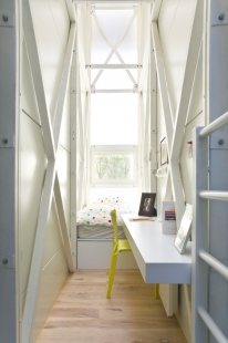 The Keret House - foto: Bartek Warzecha, Fundacja Polskiej Sztuki Nowoczesnej