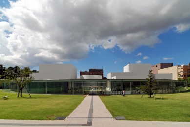 21st Century Museum of Contemporary Art Kanazawa - foto: Petr Šmídek, 2012