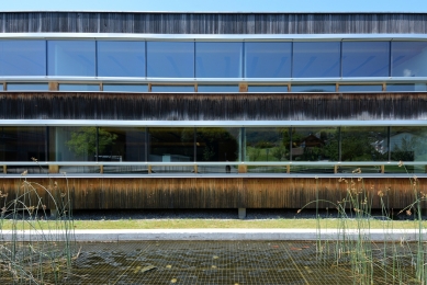 Secondary school with hall in Klaus - foto: Petr Šmídek, 2015