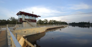 Vltavská vodní cesta – splavnění - Velín České Vrbné - foto: Jan Mahr