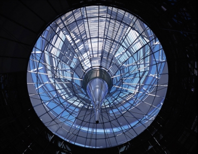 Reichstag, New German Parliament - foto: © Nigel Young/Foster + Partners