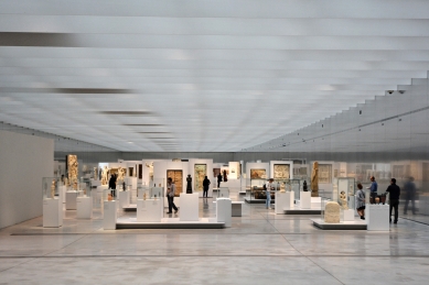 Louvre Lens - foto: Petr Šmídek, 2016