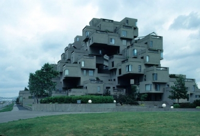 Habitat '67 - foto: © McGraw-Hill University, 2001