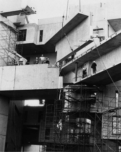 Habitat '67 - foto: © Canadian Architecture Collection, McGill University