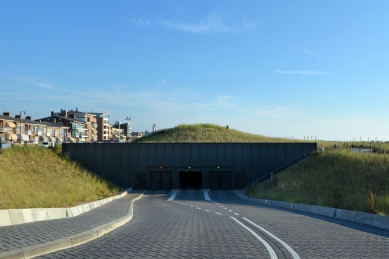 Podzemní parkoviště Katwijk aan Zee  - foto: Petr Šmídek, 2016