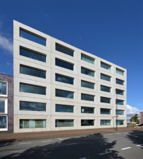 Office Claus en Kaan Architecten - foto: Petr Šmídek, 2016