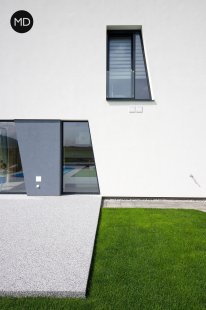 <html>
<body>
    <h1>Family House with a View in Beroun</h1>
</body>
</html> - foto: Jiří Ernest