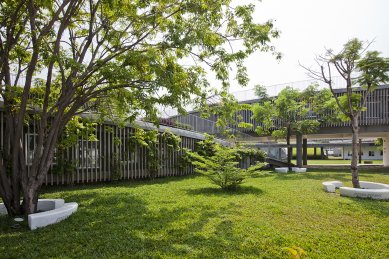 Farming Kindergarten - foto: Hiroyuki Oki