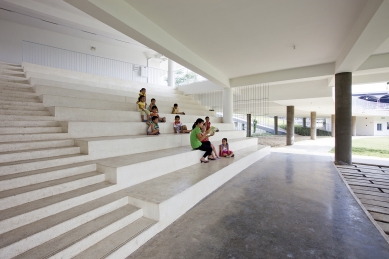 Farming Kindergarten - foto: Hiroyuki Oki