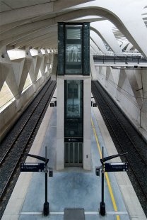 Letiště a stanice TGV Satolas - foto: Petr Šmídek, 2008