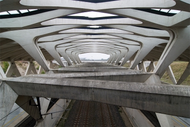 Letiště a stanice TGV Satolas - foto: Petr Šmídek, 2008