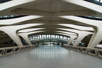 Letiště a stanice TGV Satolas - foto: Petr Šmídek, 2008