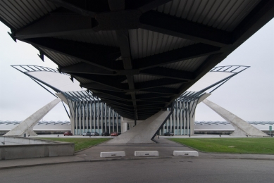 Letiště a stanice TGV Satolas - foto: Petr Šmídek, 2008