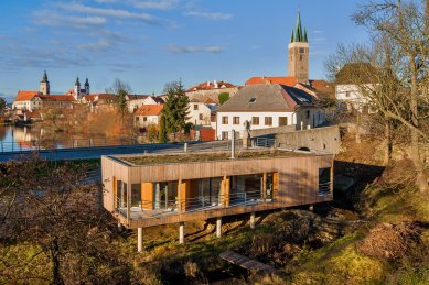 Dům nad vodopádem - foto: Jaroslav Svoboda, www.jsphoto.cz