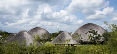 Komunitní centrum Diamond Island - foto: Hiroyuki Oki