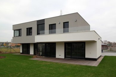 Single-family house in Sestajovice