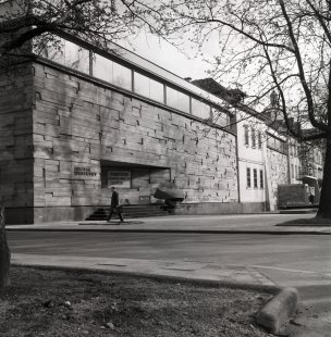 Contemporary Art Gallery "Bunkier Sztuki" - extension - archivní snímek / archival photo