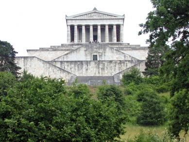 Walhalla - foto: Petr Šmídek, 2002