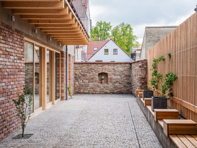 K66 | Dům s kavárnou - foto: Vladimír Běhoun