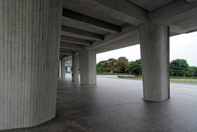 Mírové pamětní muzeum v Hirošimě - foto: Petr Šmídek, 2012
