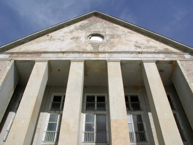 Festspielhaus Hellerau - foto: David Kubík, 2003