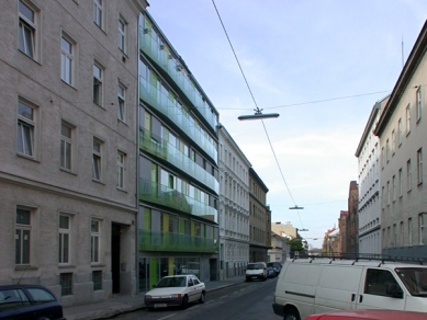 LEE - bytový dům na Leebgasse - foto: Petr Šmídek, 2005
