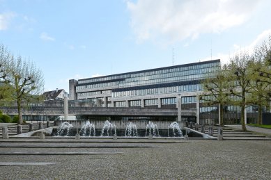 The building housing the diet and government of the province of Vorarlberg - foto: Petr Šmídek, 2017