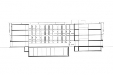 Rekonstrukce a rozšíření HTL v Břežnici - Řez - foto: Baumschlager Eberle Architekten