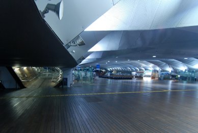 Yokohama International Port Terminal - foto: Petr Šmídek, 2012