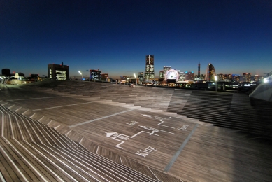 Yokohama International Port Terminal - foto: Petr Šmídek, 2012