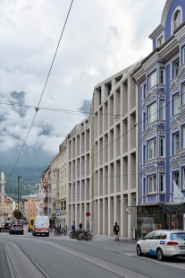 Kaufhaus Tyrol Department Store - foto: Petr Šmídek, 2015