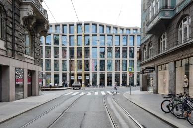 Kaufhaus Tyrol Department Store - foto: Petr Šmídek, 2015