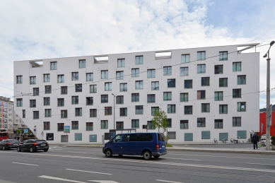 Apartment Building Unibrücke - foto: Petr Šmídek, 2017