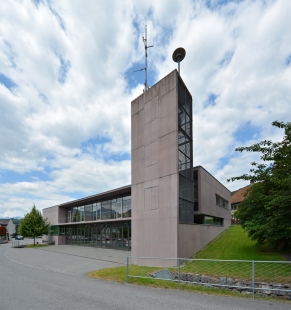 Fire Station Satteins - foto: Petr Šmídek, 2015