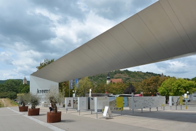 Plavební a informační centrum Wachau - foto: Petr Šmídek, 2015