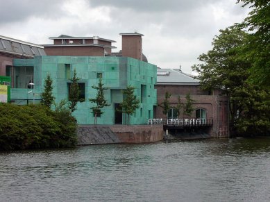 Sarphatistraat Offices - foto: Petr Šmídek, 2003